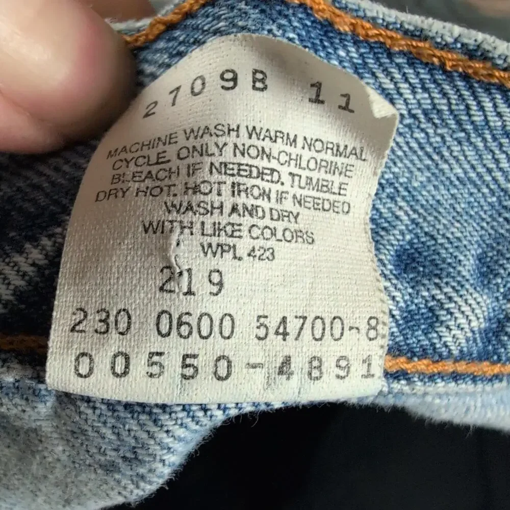 Levis 550 Jeans Relaxed Fit Mens 36x31 Blue Straight Leg USA Vintage Light Wash